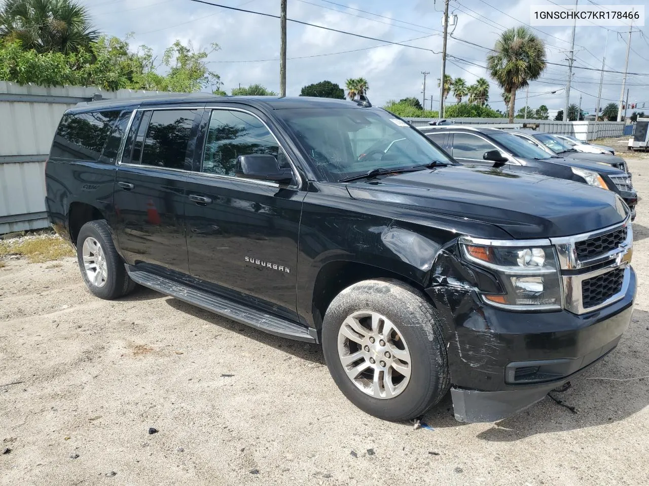 2019 Chevrolet Suburban C1500 Lt VIN: 1GNSCHKC7KR178466 Lot: 70145464