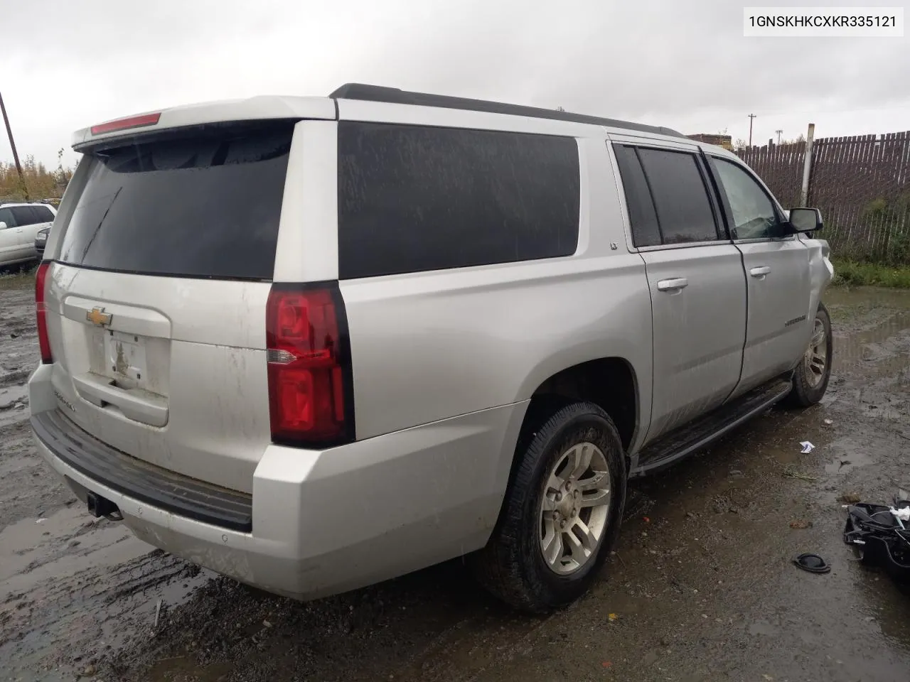 1GNSKHKCXKR335121 2019 Chevrolet Suburban K1500 Lt