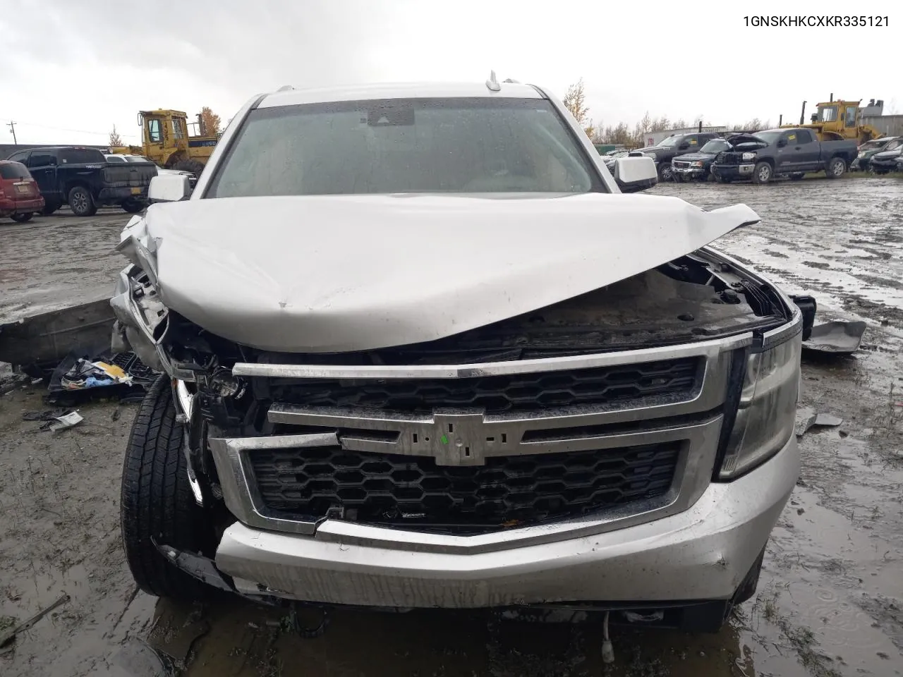 1GNSKHKCXKR335121 2019 Chevrolet Suburban K1500 Lt