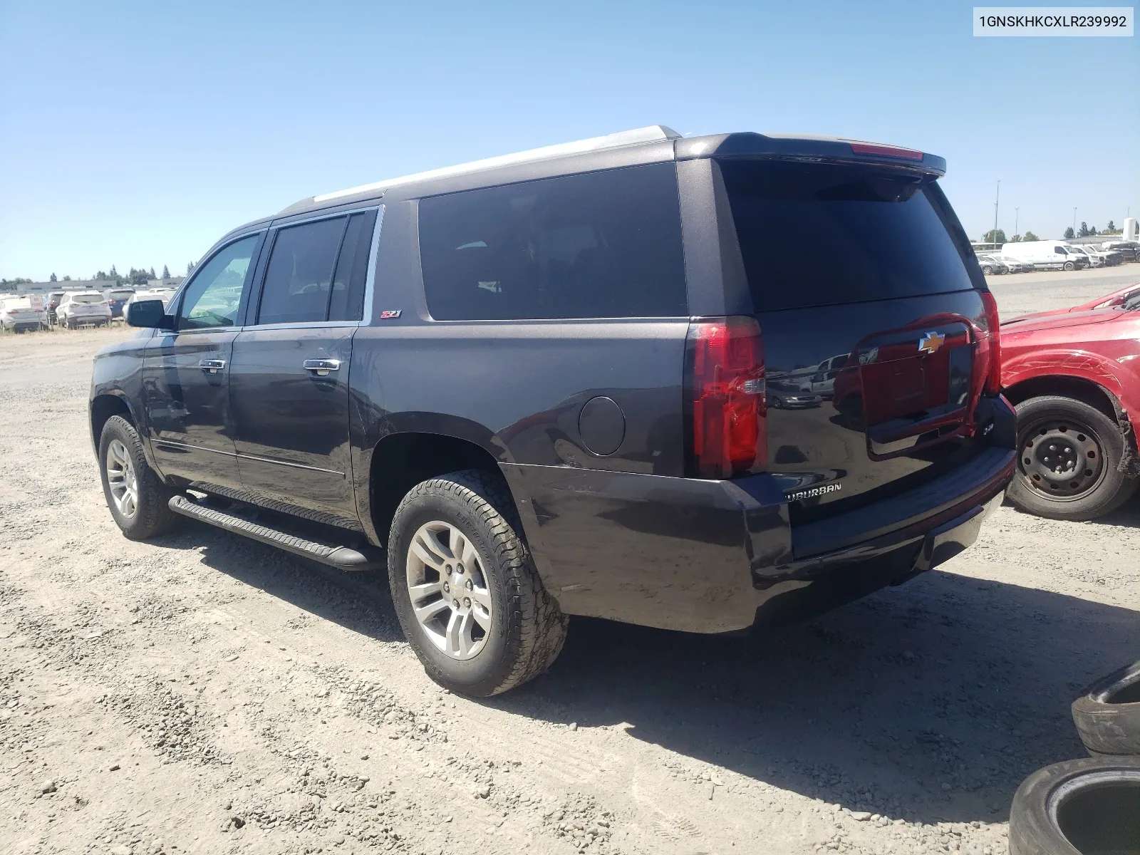 1GNSKHKCXLR239992 2020 Chevrolet Suburban K1500 Lt