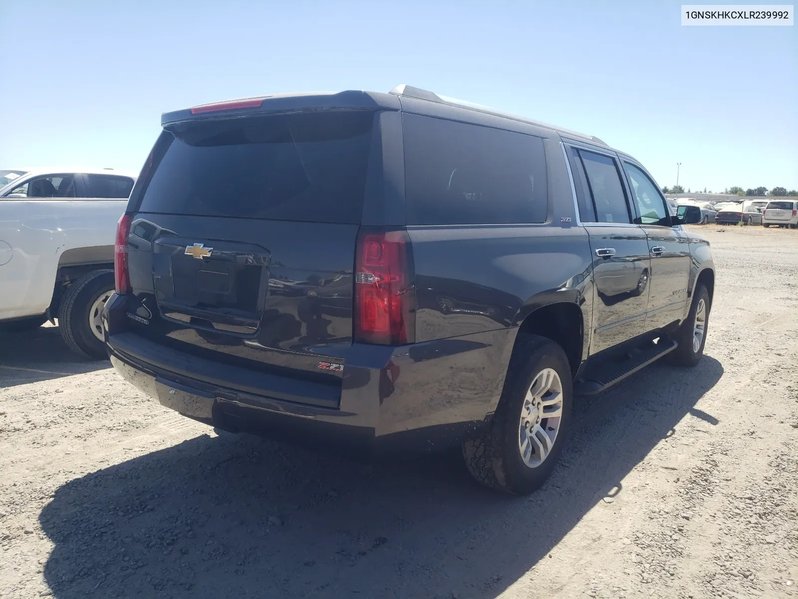 1GNSKHKCXLR239992 2020 Chevrolet Suburban K1500 Lt