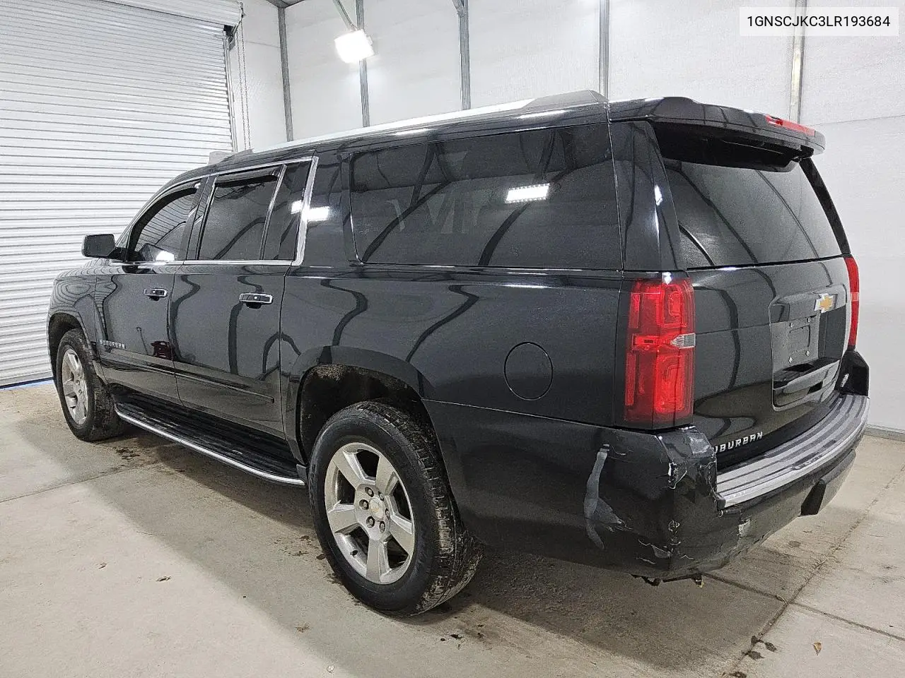 1GNSCJKC3LR193684 2020 Chevrolet Suburban C1500 Premier