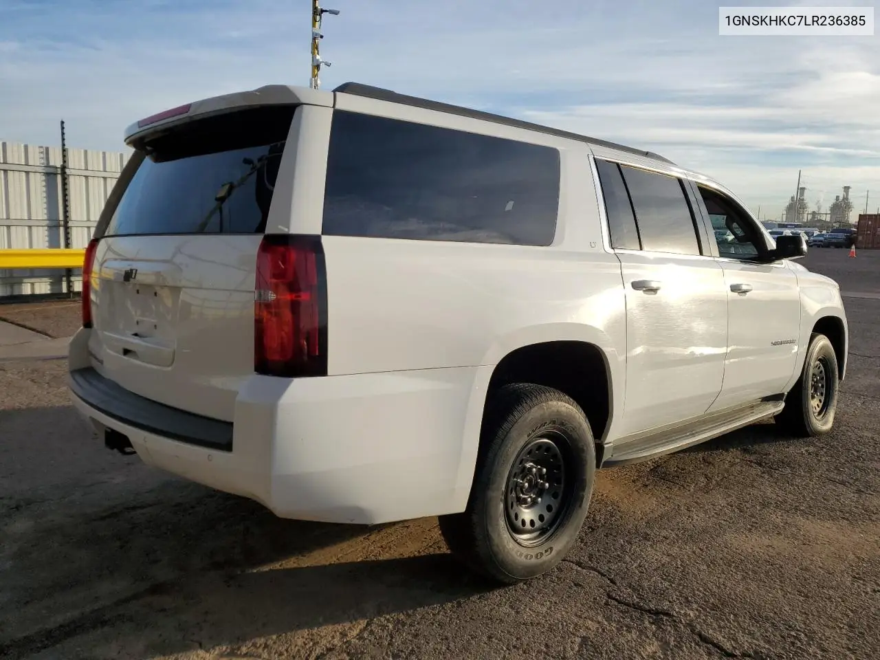 1GNSKHKC7LR236385 2020 Chevrolet Suburban K1500 Lt