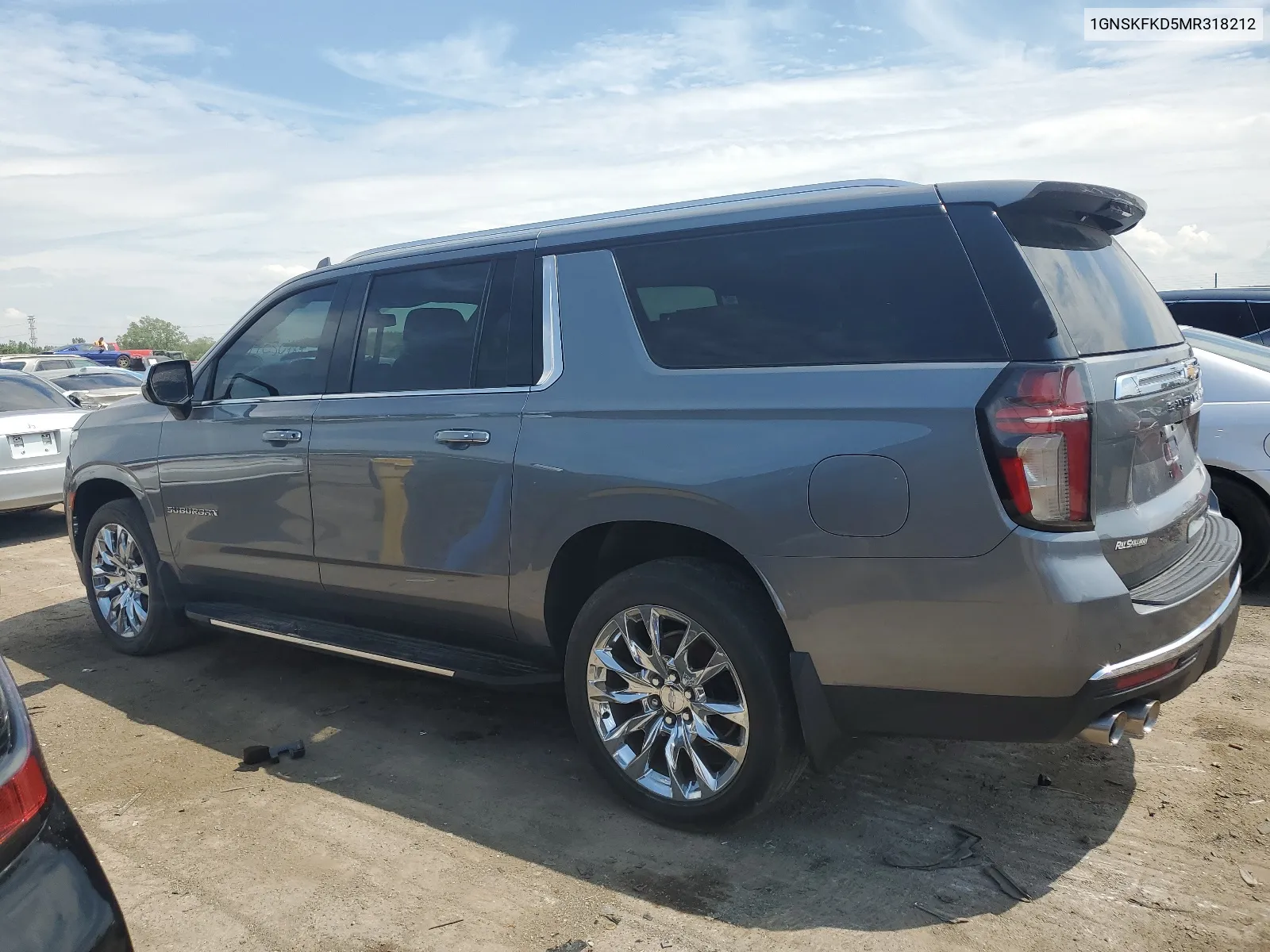 2021 Chevrolet Suburban K1500 Premier VIN: 1GNSKFKD5MR318212 Lot: 62235614