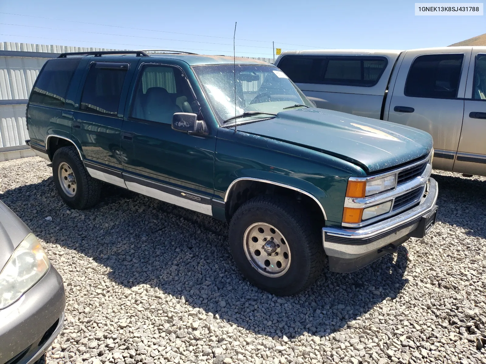 1995 Chevrolet Tahoe K1500 VIN: 1GNEK13K8SJ431788 Lot: 65970174