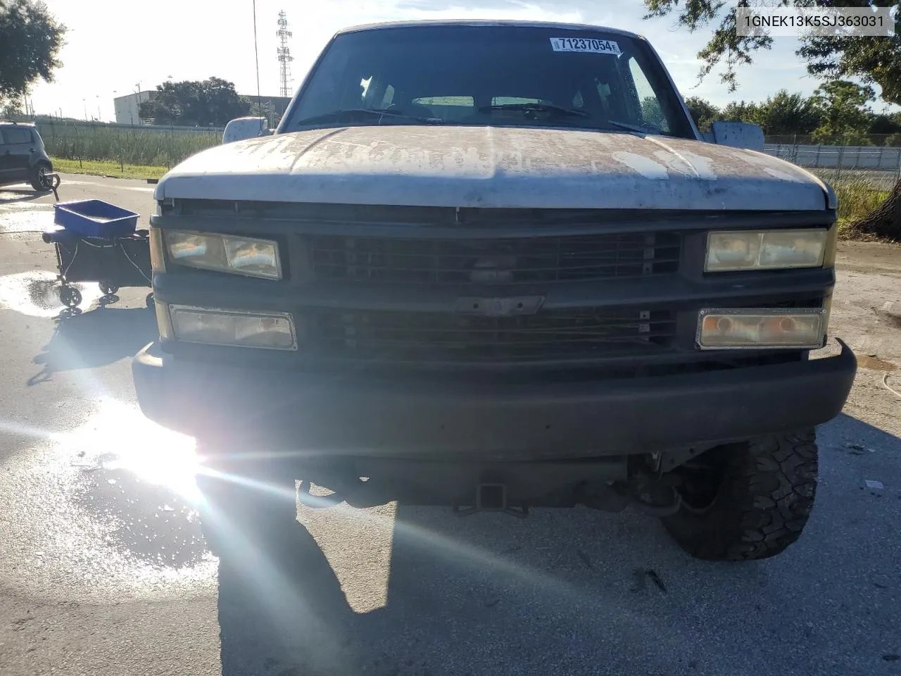 1995 Chevrolet Tahoe K1500 VIN: 1GNEK13K5SJ363031 Lot: 71237054