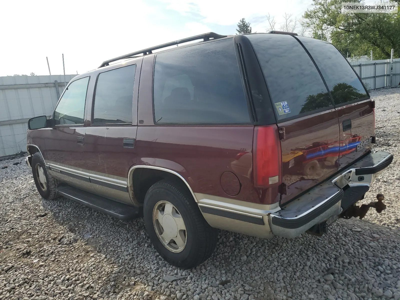 1998 Chevrolet Tahoe K1500 VIN: 1GNEK13R3WJ341127 Lot: 67648714