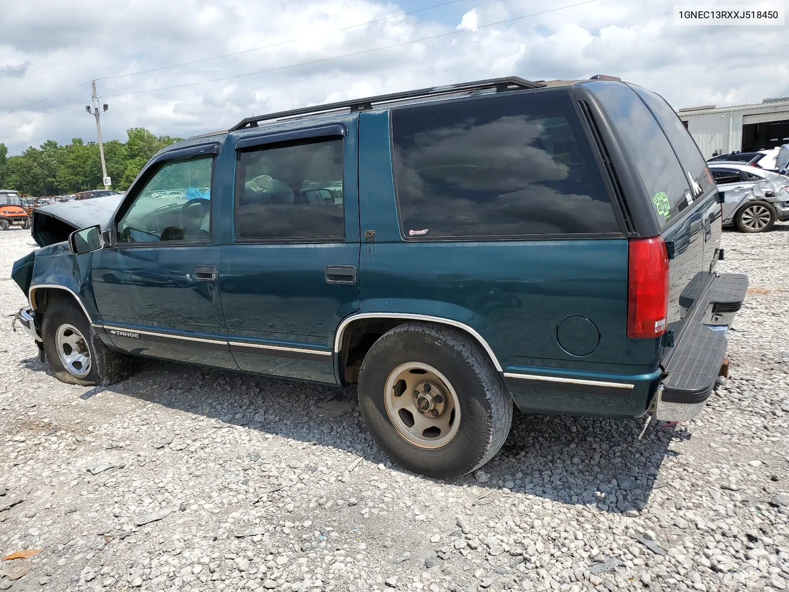 1999 Chevrolet Tahoe C1500 VIN: 1GNEC13RXXJ518450 Lot: 60735734