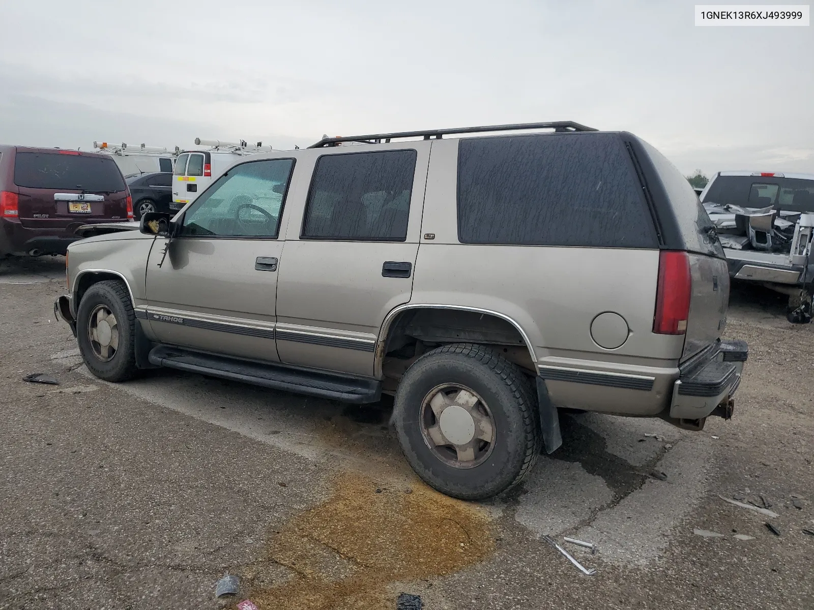 1999 Chevrolet Tahoe K1500 VIN: 1GNEK13R6XJ493999 Lot: 61726474