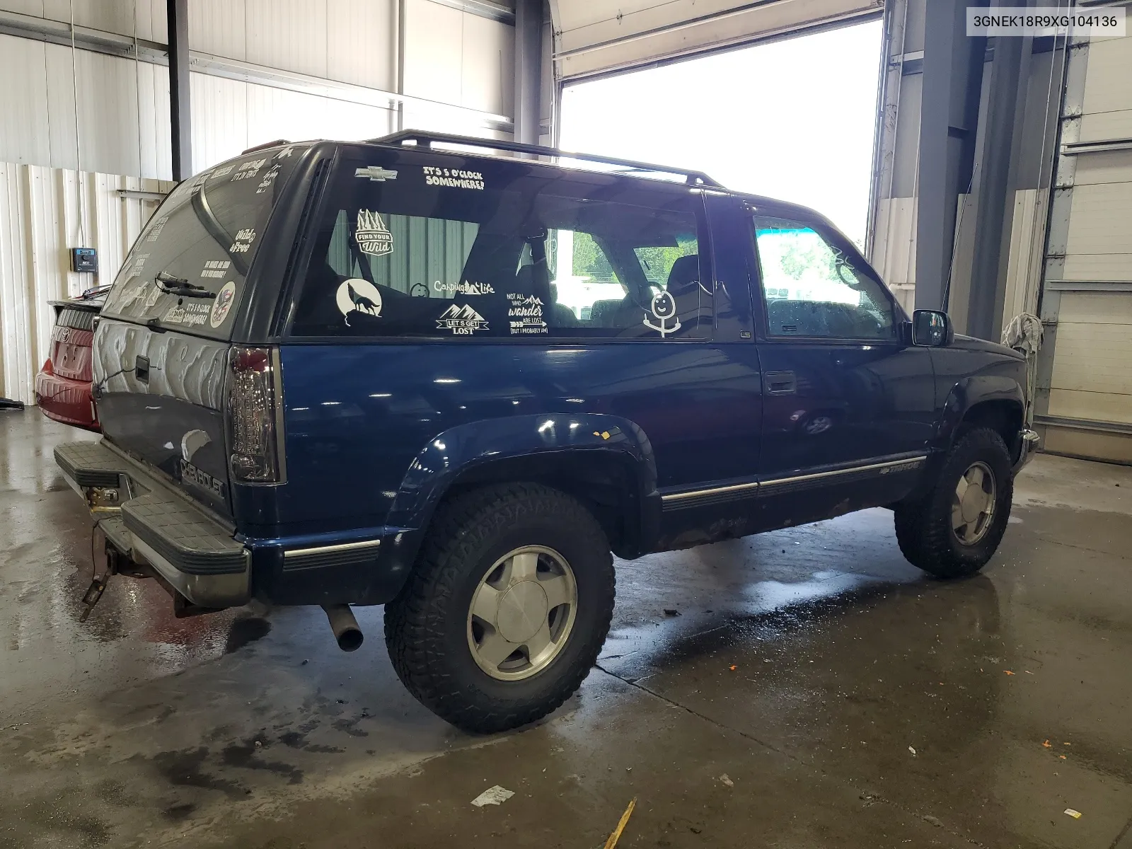 1999 Chevrolet Tahoe K1500 VIN: 3GNEK18R9XG104136 Lot: 67191454