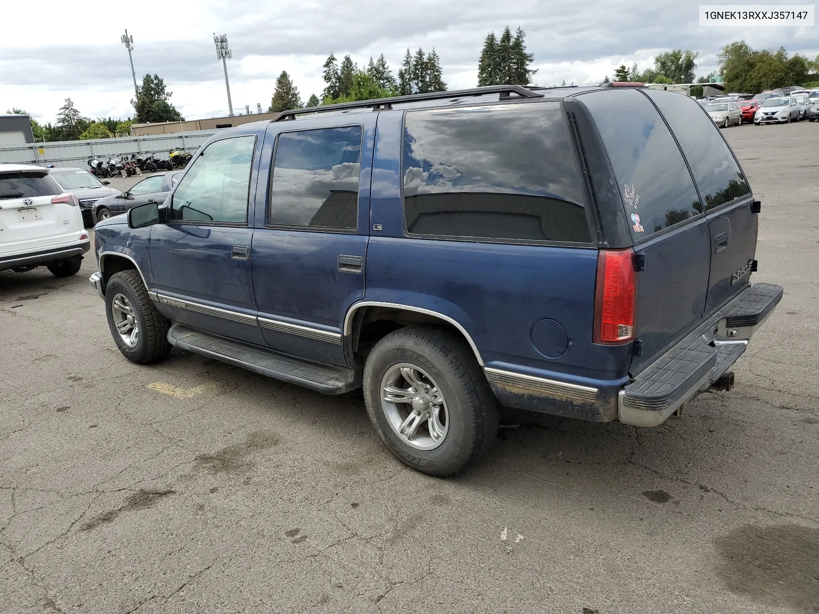 1999 Chevrolet Tahoe K1500 VIN: 1GNEK13RXXJ357147 Lot: 68319224