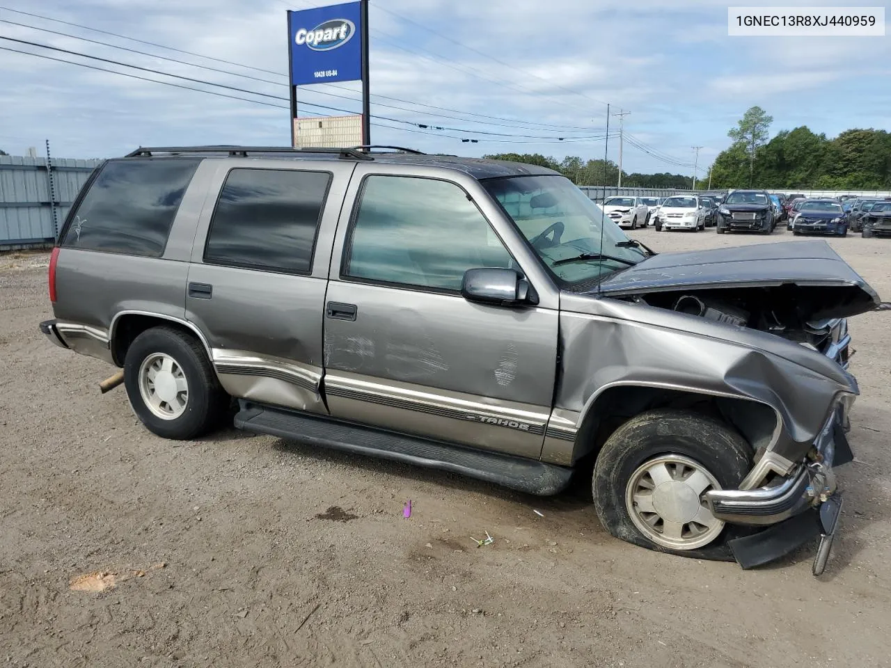 1999 Chevrolet Tahoe C1500 VIN: 1GNEC13R8XJ440959 Lot: 69725434