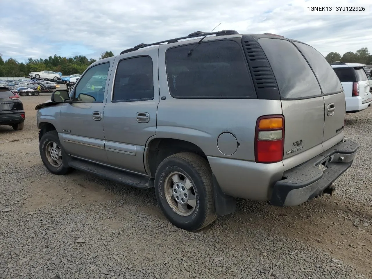 2000 Chevrolet Tahoe K1500 VIN: 1GNEK13T3YJ122926 Lot: 72317354