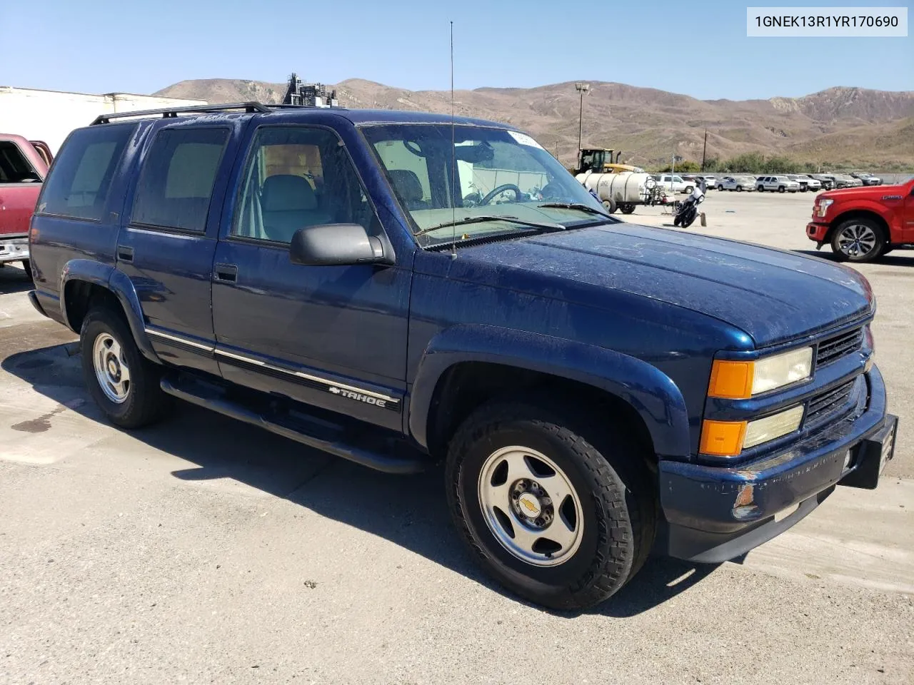 2000 Chevrolet Tahoe K1500 VIN: 1GNEK13R1YR170690 Lot: 72806004