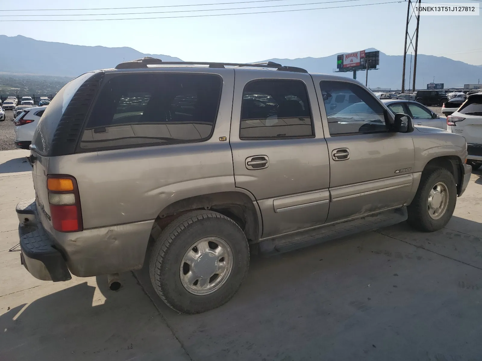 2001 Chevrolet Tahoe K1500 VIN: 1GNEK13T51J127812 Lot: 62392944