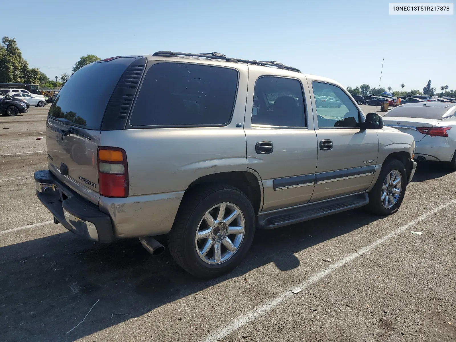 1GNEC13T51R217878 2001 Chevrolet Tahoe C1500