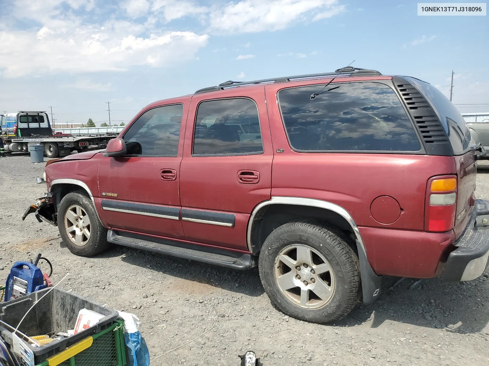 2001 Chevrolet Tahoe K1500 VIN: 1GNEK13T71J318096 Lot: 65253334