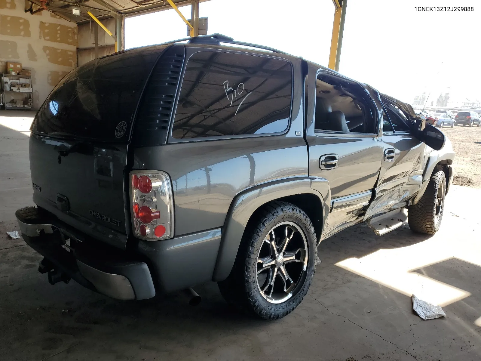 2002 Chevrolet Tahoe K1500 VIN: 1GNEK13Z12J299888 Lot: 51606924