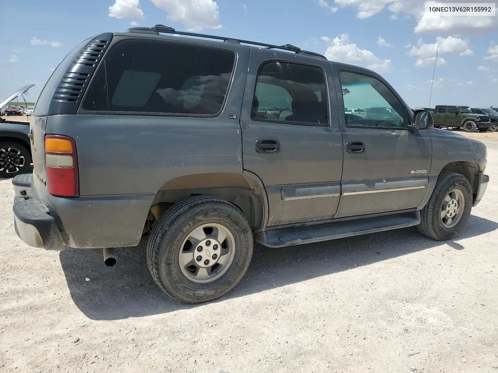 2002 Chevrolet Tahoe C1500 VIN: 1GNEC13V62R155992 Lot: 63352844