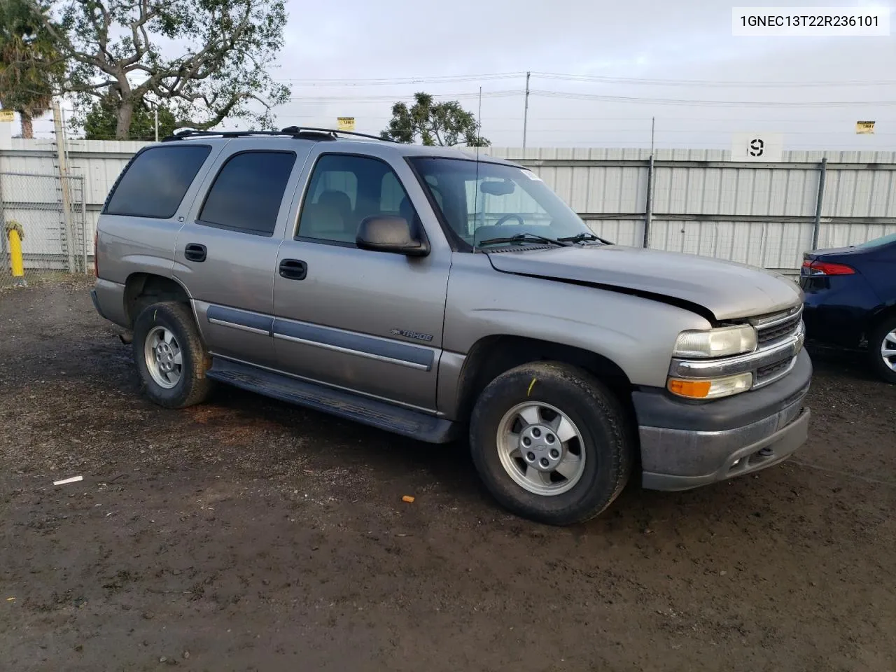 1GNEC13T22R236101 2002 Chevrolet Tahoe C1500