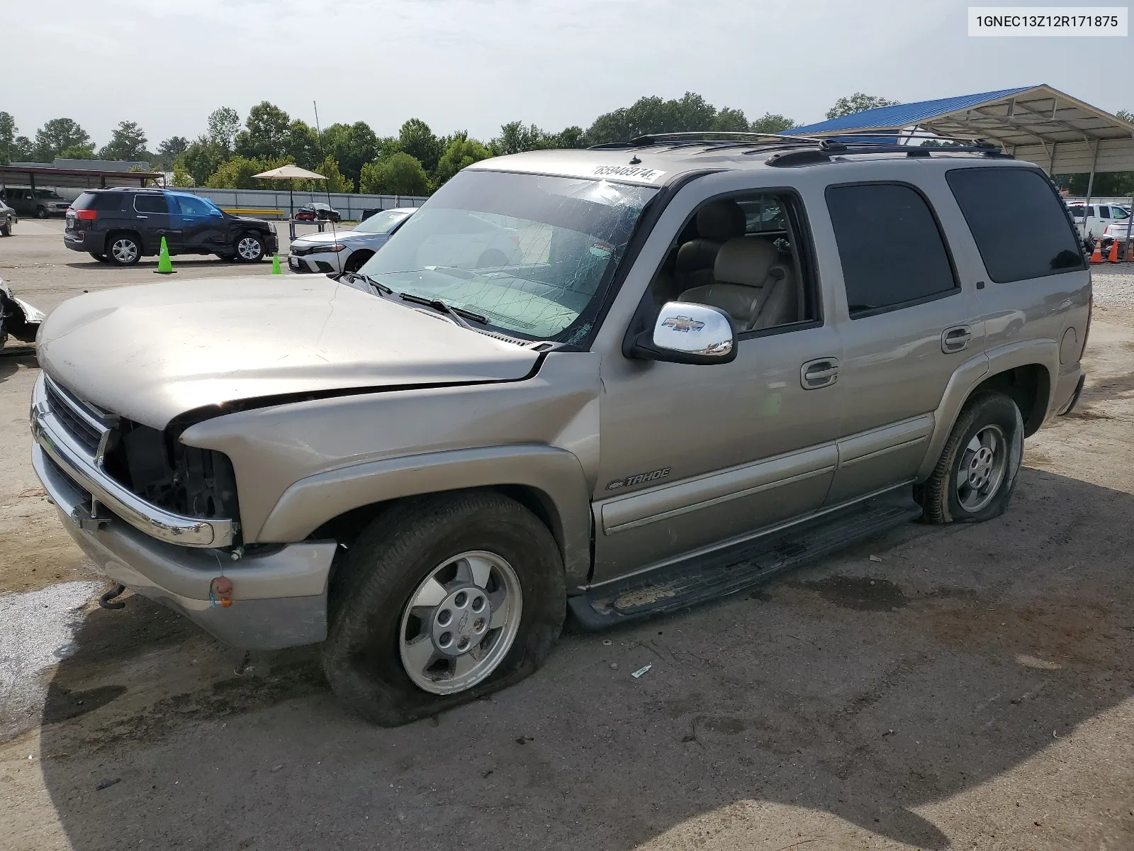 2002 Chevrolet Tahoe C1500 VIN: 1GNEC13Z12R171875 Lot: 65946974