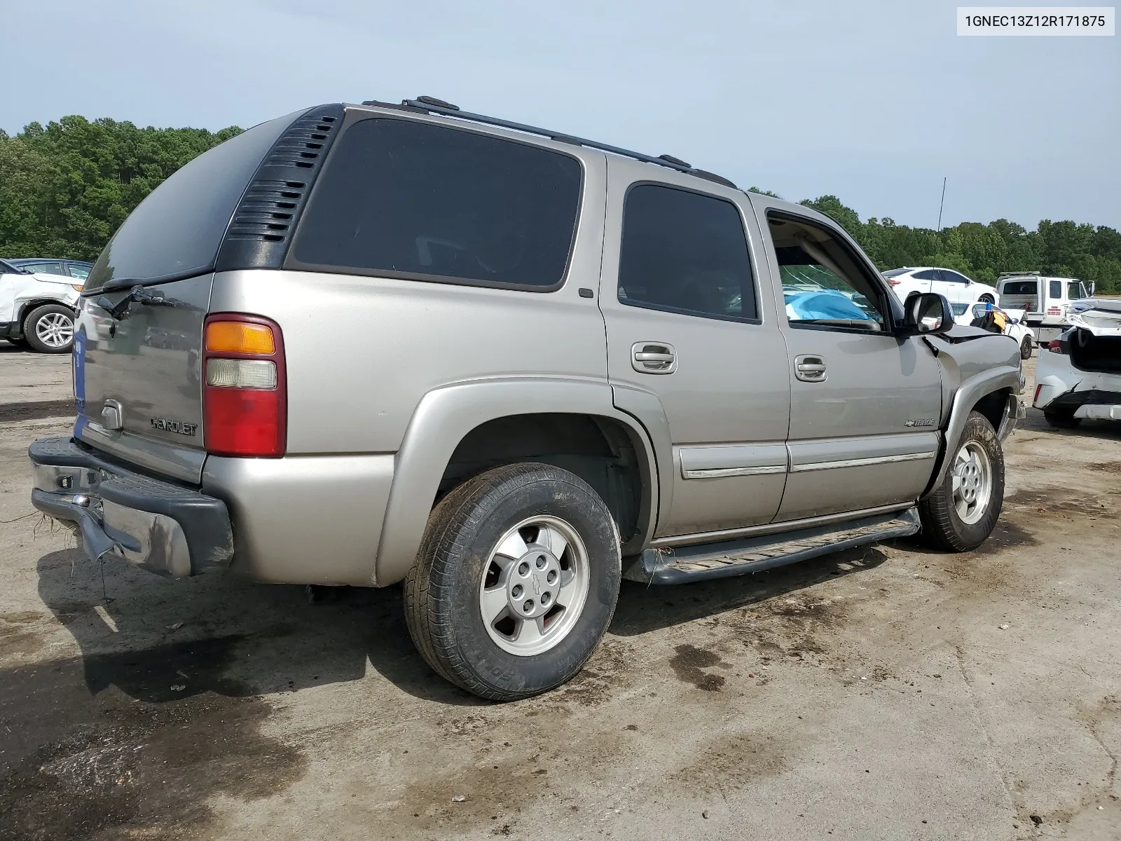 2002 Chevrolet Tahoe C1500 VIN: 1GNEC13Z12R171875 Lot: 65946974