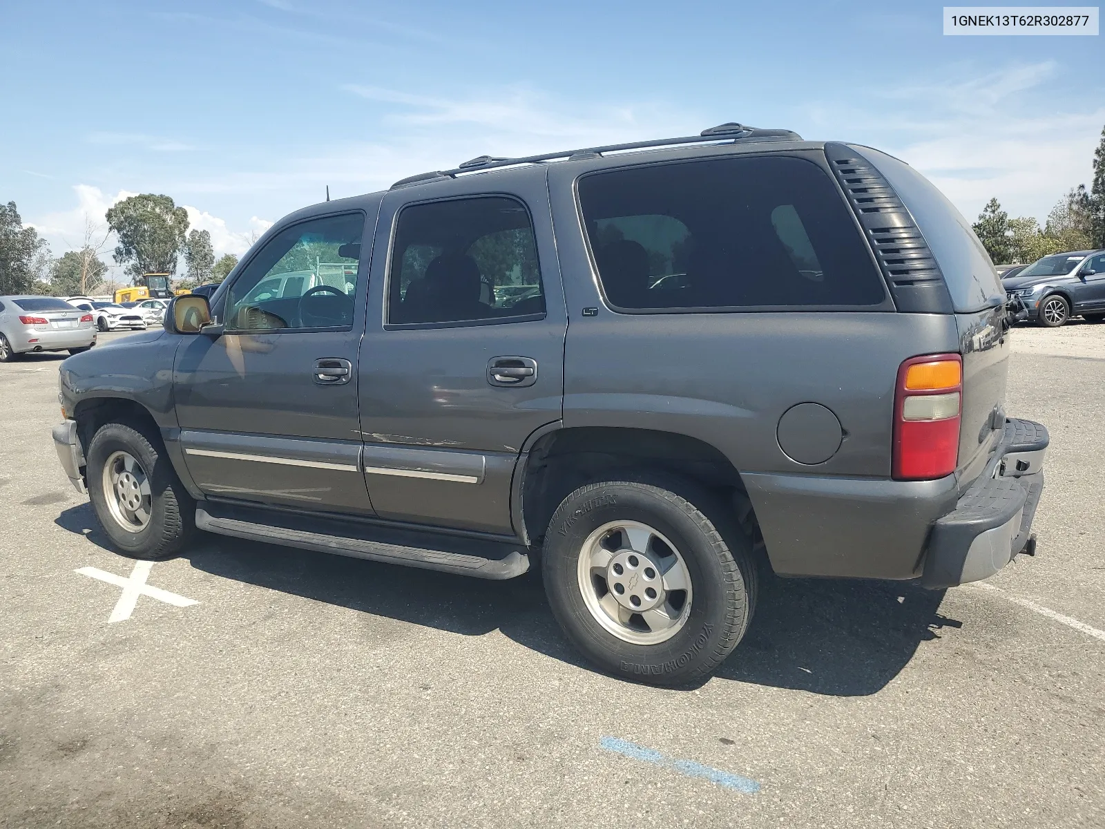 2002 Chevrolet Tahoe K1500 VIN: 1GNEK13T62R302877 Lot: 66207274