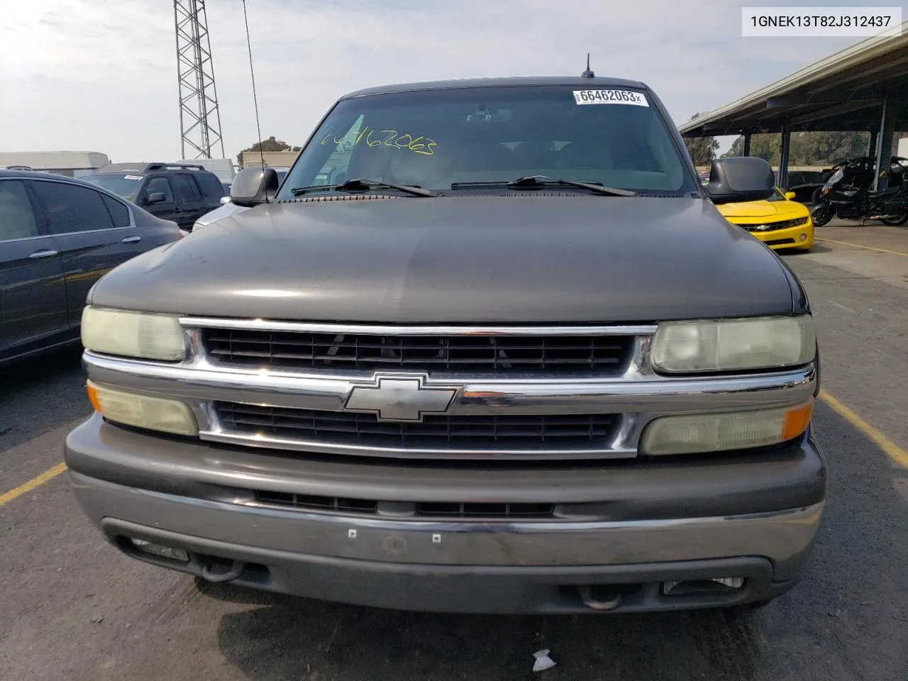 2002 Chevrolet Tahoe K1500 VIN: 1GNEK13T82J312437 Lot: 66462063