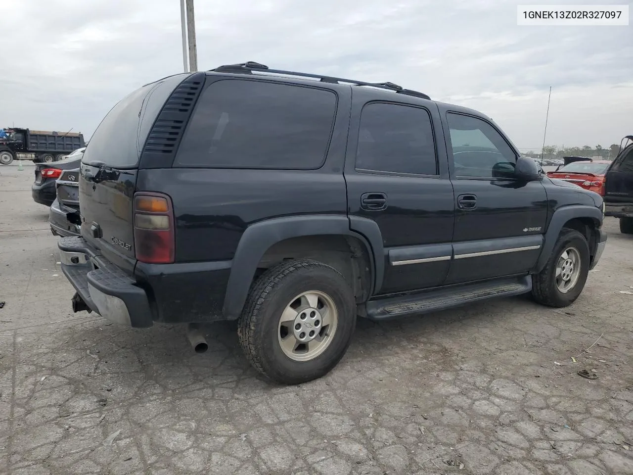 2002 Chevrolet Tahoe K1500 VIN: 1GNEK13Z02R327097 Lot: 71427104