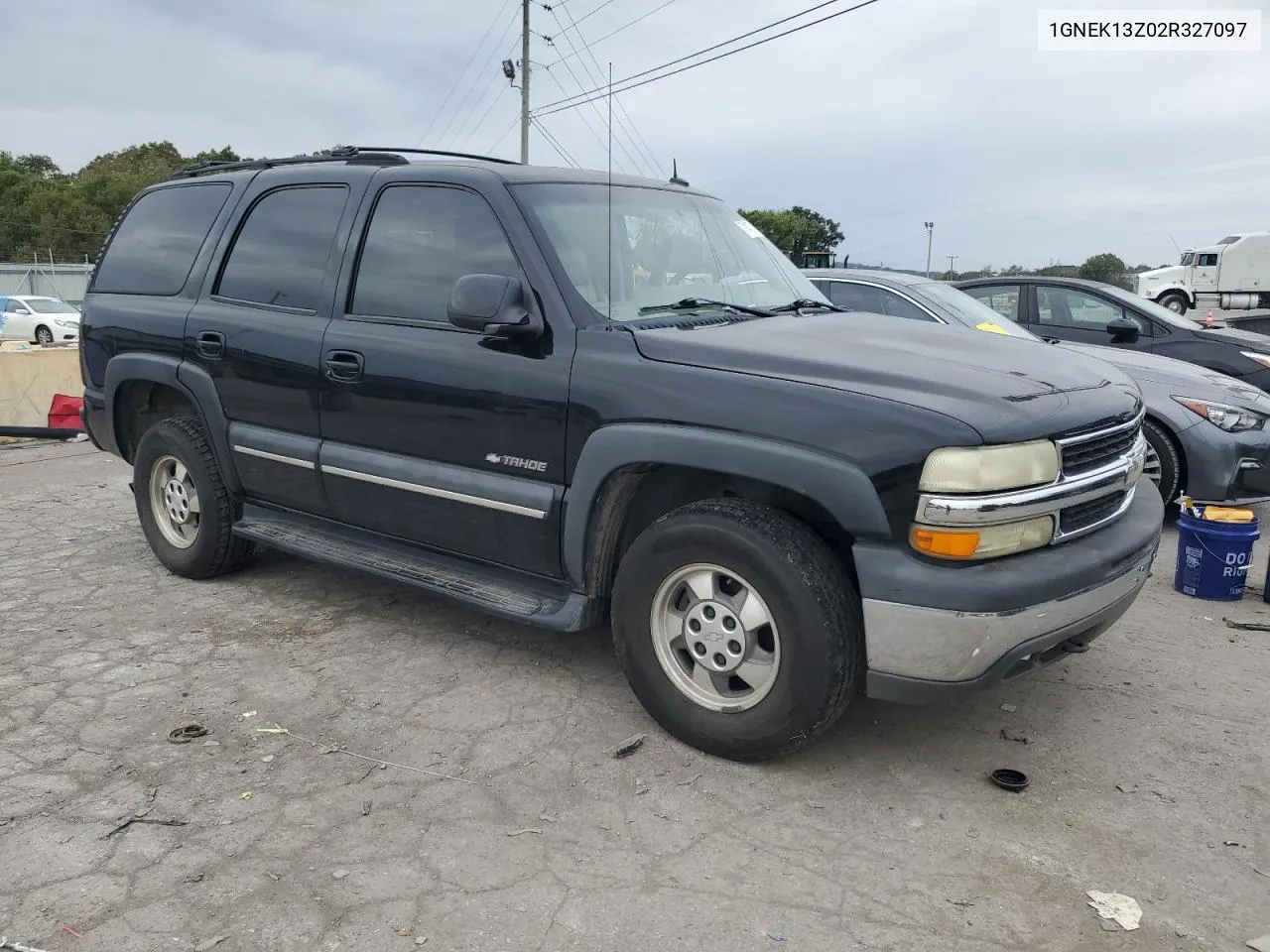 2002 Chevrolet Tahoe K1500 VIN: 1GNEK13Z02R327097 Lot: 71427104