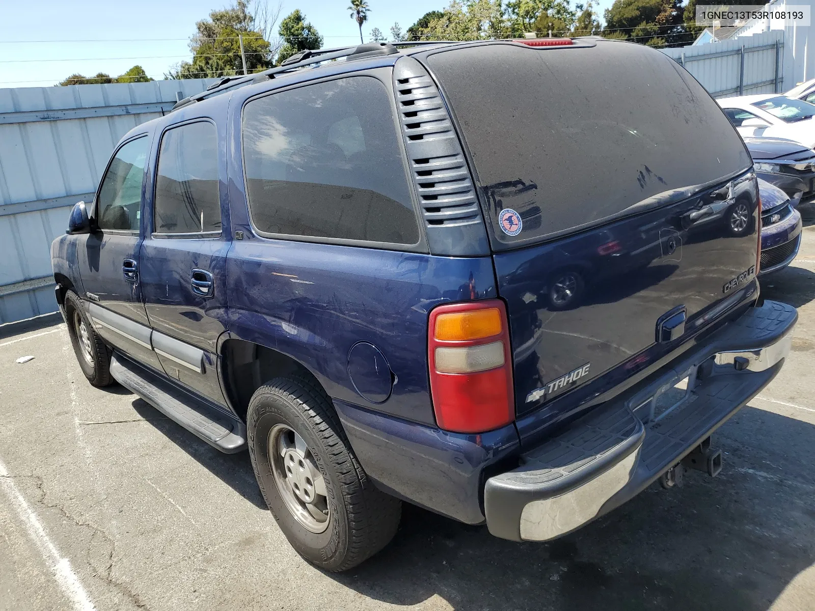 2003 Chevrolet Tahoe C1500 VIN: 1GNEC13T53R108193 Lot: 66887684