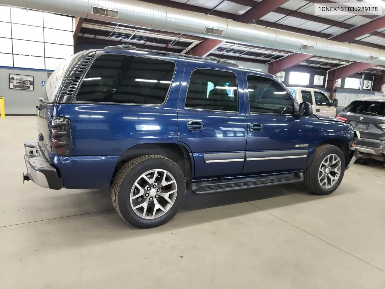 2003 Chevrolet Tahoe K1500 VIN: 1GNEK13T83J289128 Lot: 71075624