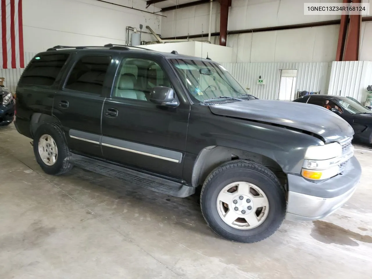 2004 Chevrolet Tahoe C1500 VIN: 1GNEC13Z34R168124 Lot: 53987444