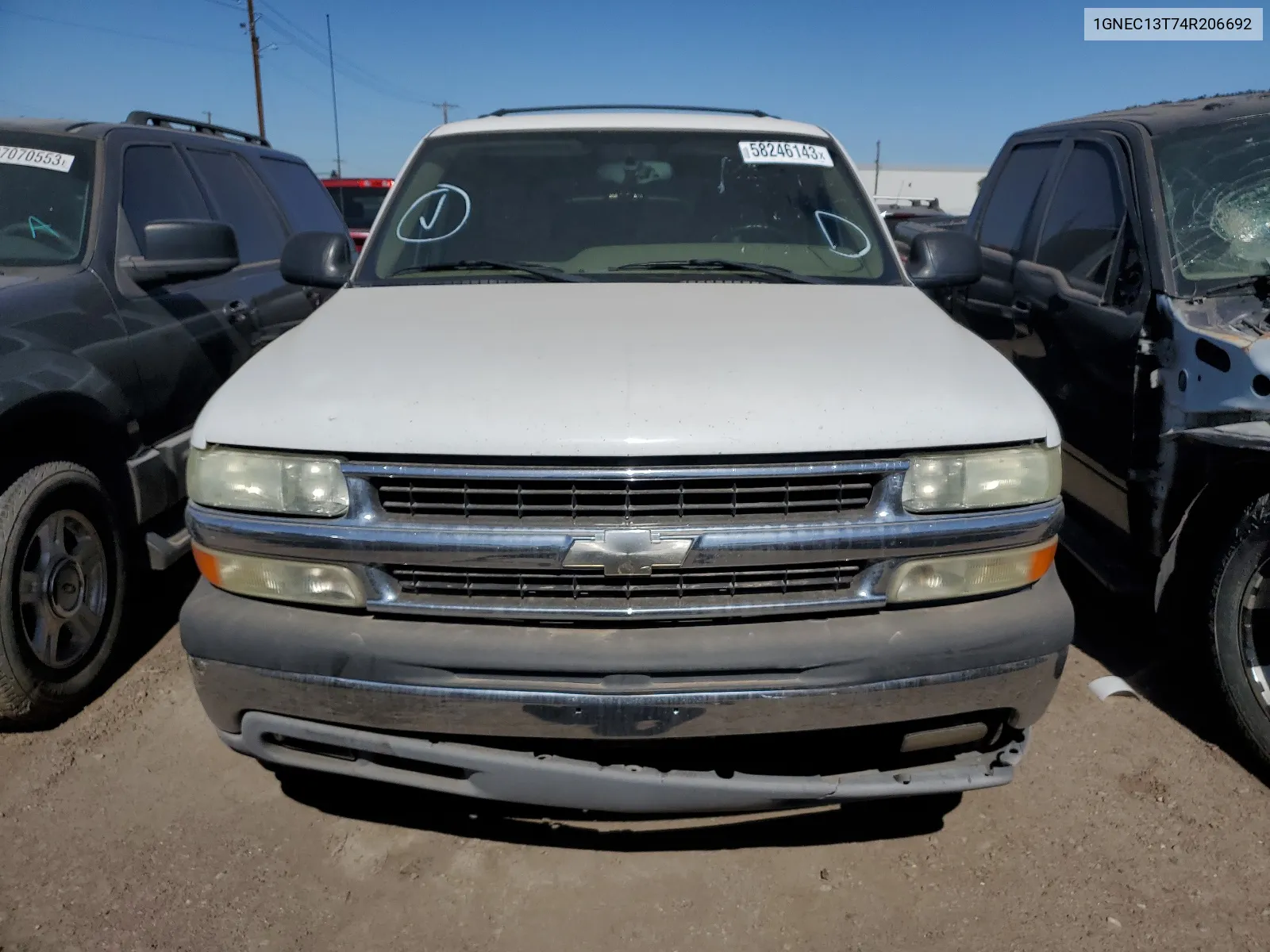 2004 Chevrolet Tahoe C1500 VIN: 1GNEC13T74R206692 Lot: 58246143