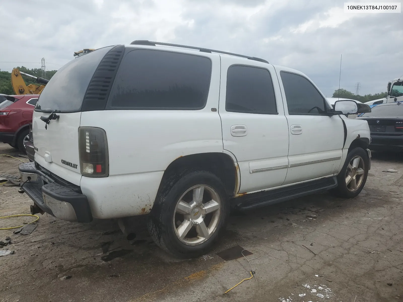 2004 Chevrolet Tahoe K1500 VIN: 1GNEK13T84J100107 Lot: 62119324