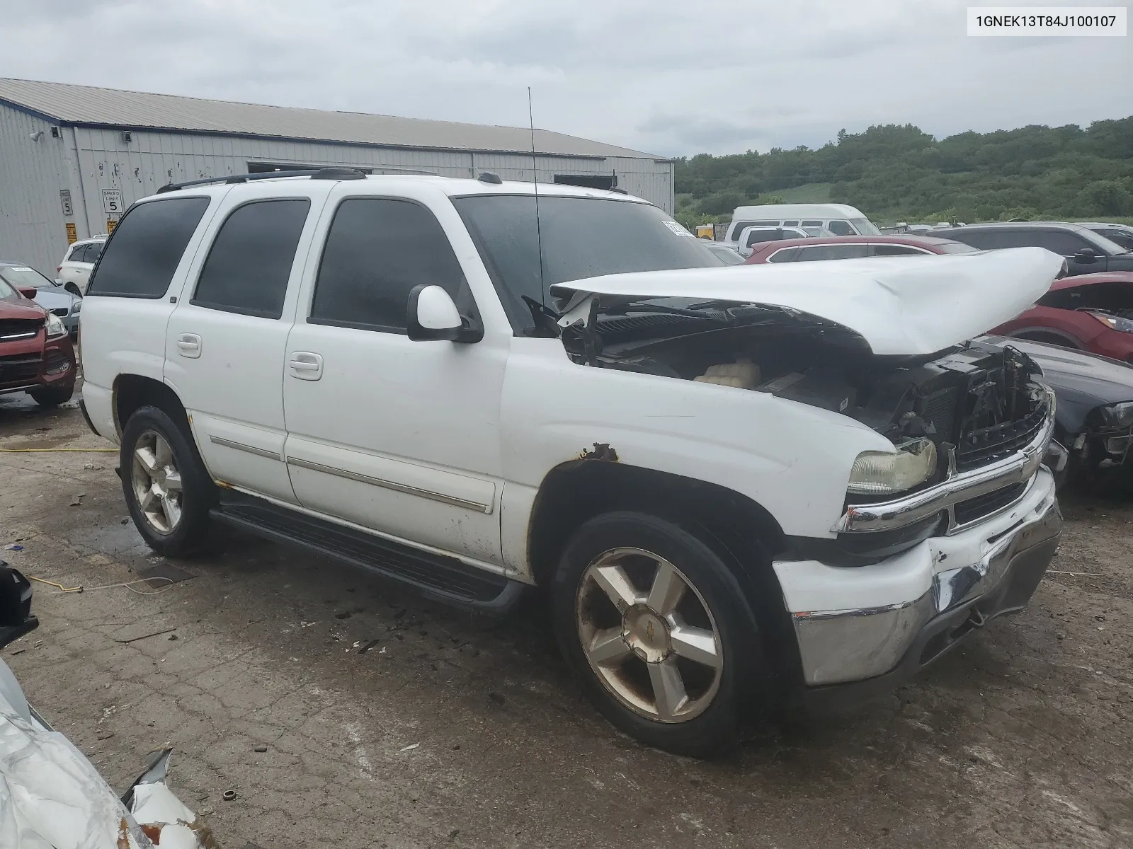 2004 Chevrolet Tahoe K1500 VIN: 1GNEK13T84J100107 Lot: 62119324