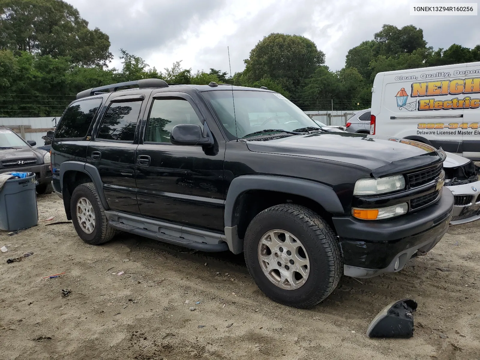 2004 Chevrolet Tahoe K1500 VIN: 1GNEK13Z94R160256 Lot: 64233314