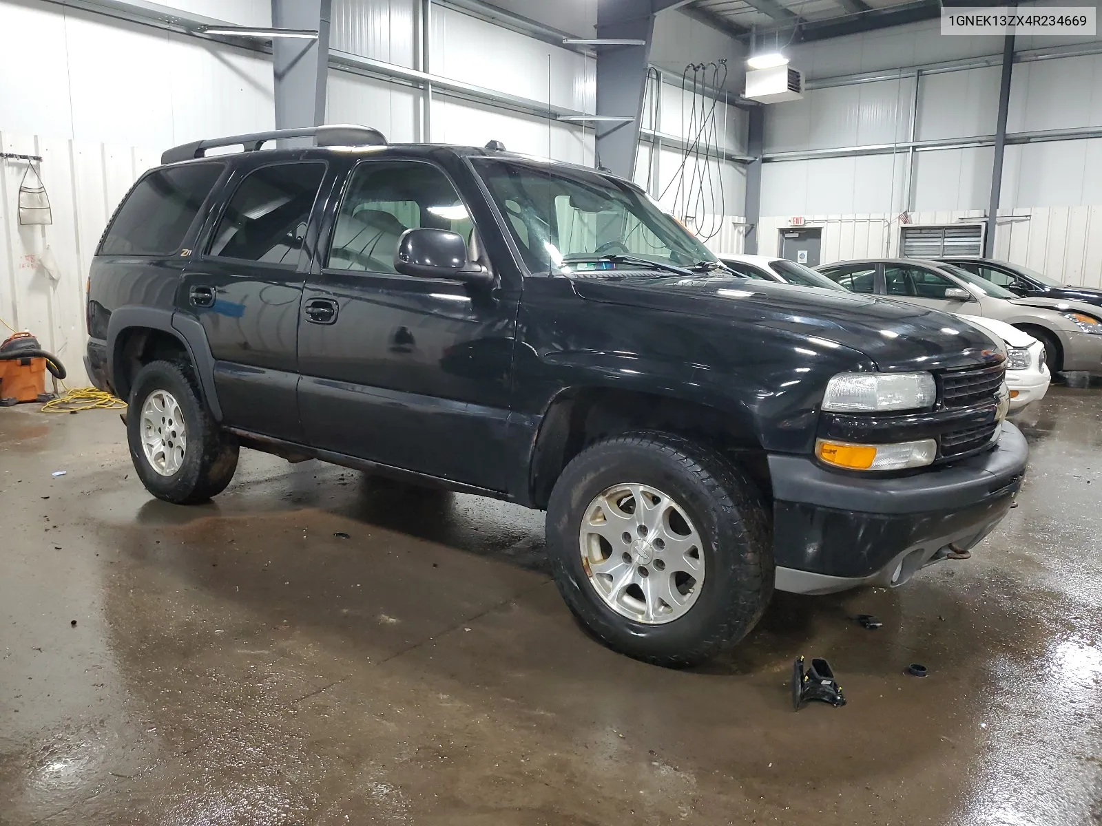 2004 Chevrolet Tahoe K1500 VIN: 1GNEK13ZX4R234669 Lot: 65023084