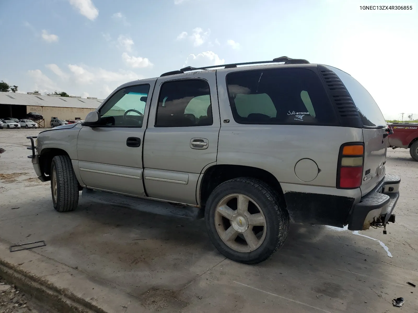 2004 Chevrolet Tahoe C1500 VIN: 1GNEC13ZX4R306855 Lot: 65856464