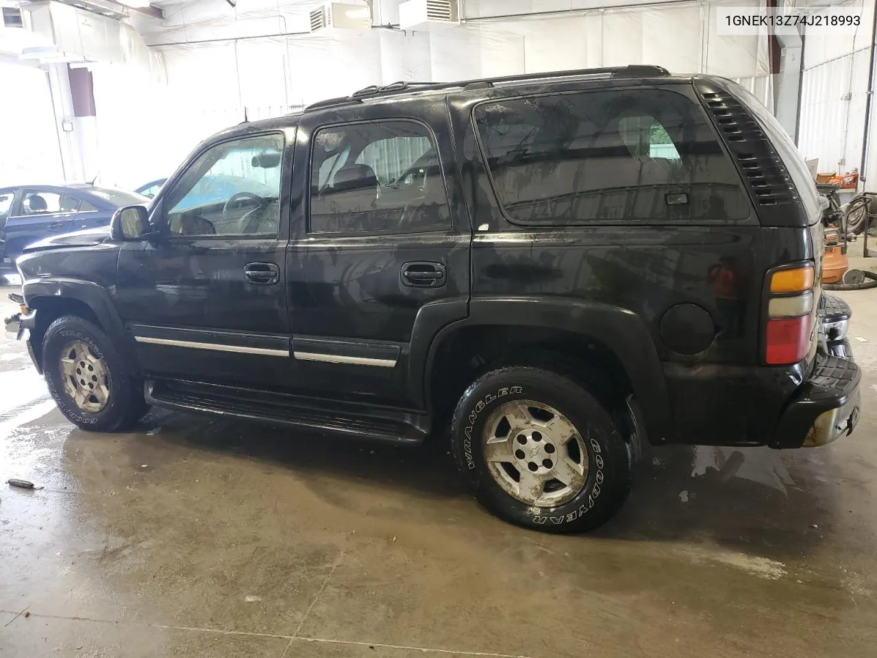 2004 Chevrolet Tahoe K1500 VIN: 1GNEK13Z74J218993 Lot: 68985154