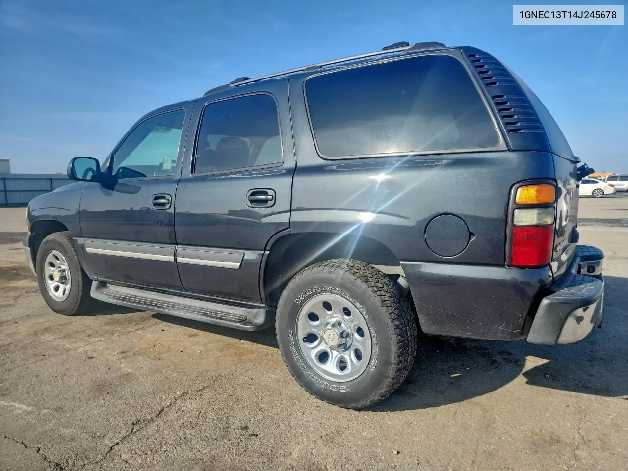 1GNEC13T14J245678 2004 Chevrolet Tahoe C1500