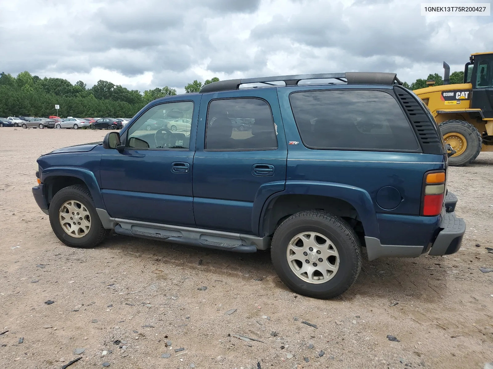 2005 Chevrolet Tahoe K1500 VIN: 1GNEK13T75R200427 Lot: 64316144