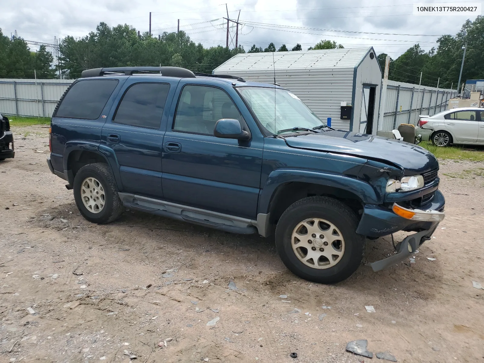 2005 Chevrolet Tahoe K1500 VIN: 1GNEK13T75R200427 Lot: 64316144