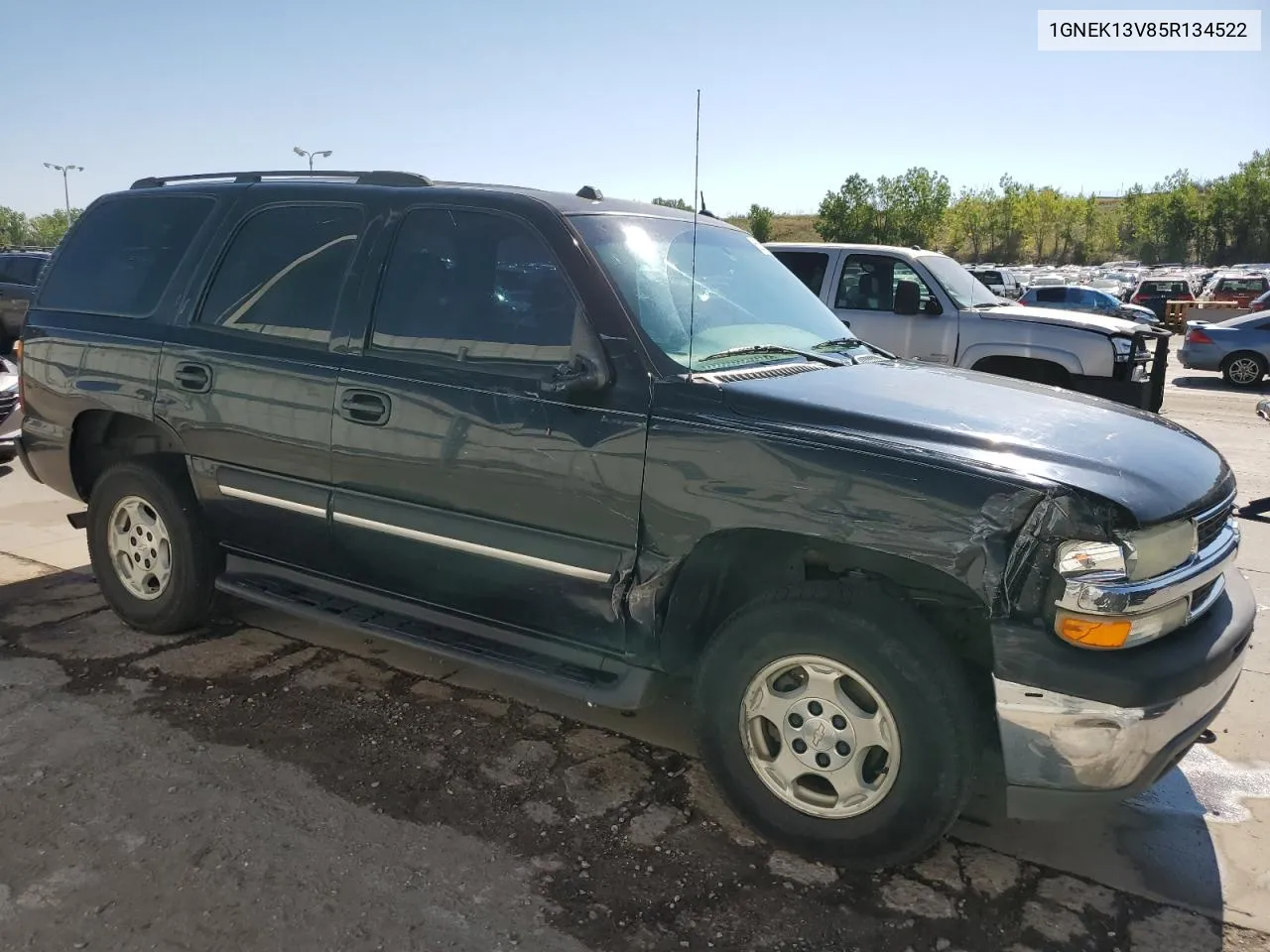 2005 Chevrolet Tahoe K1500 VIN: 1GNEK13V85R134522 Lot: 65633374