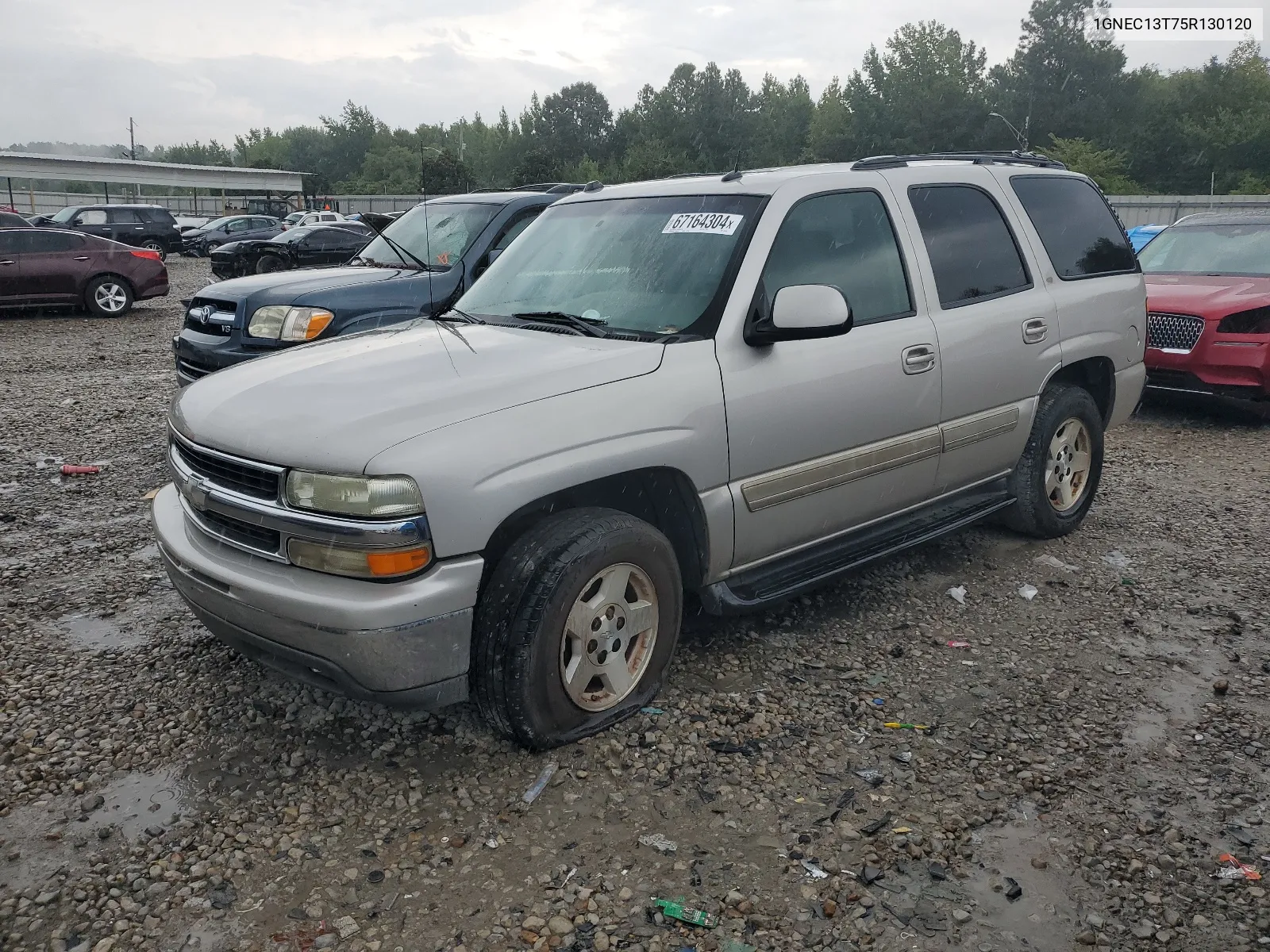 2005 Chevrolet Tahoe C1500 VIN: 1GNEC13T75R130120 Lot: 67164304