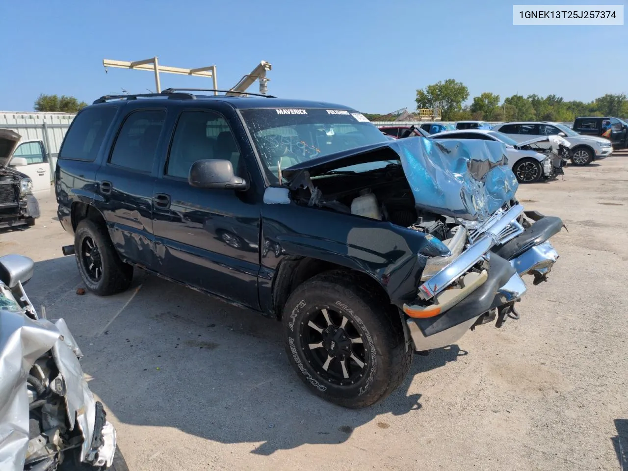 2005 Chevrolet Tahoe K1500 VIN: 1GNEK13T25J257374 Lot: 70135014