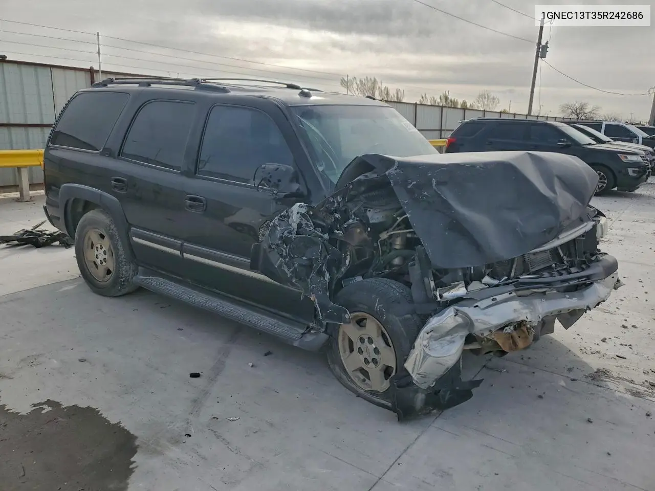 1GNEC13T35R242686 2005 Chevrolet Tahoe C1500