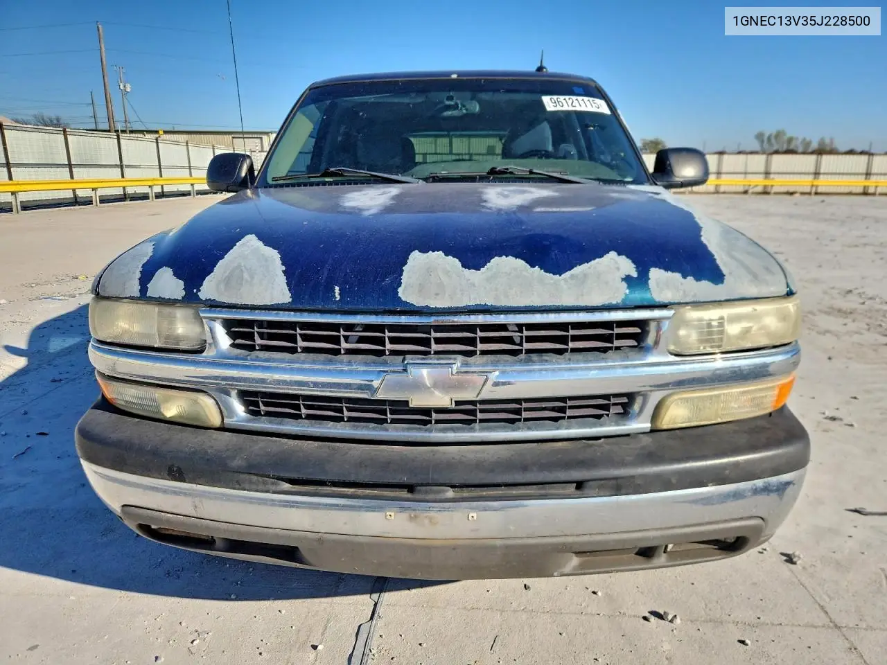 1GNEC13V35J228500 2005 Chevrolet Tahoe C1500
