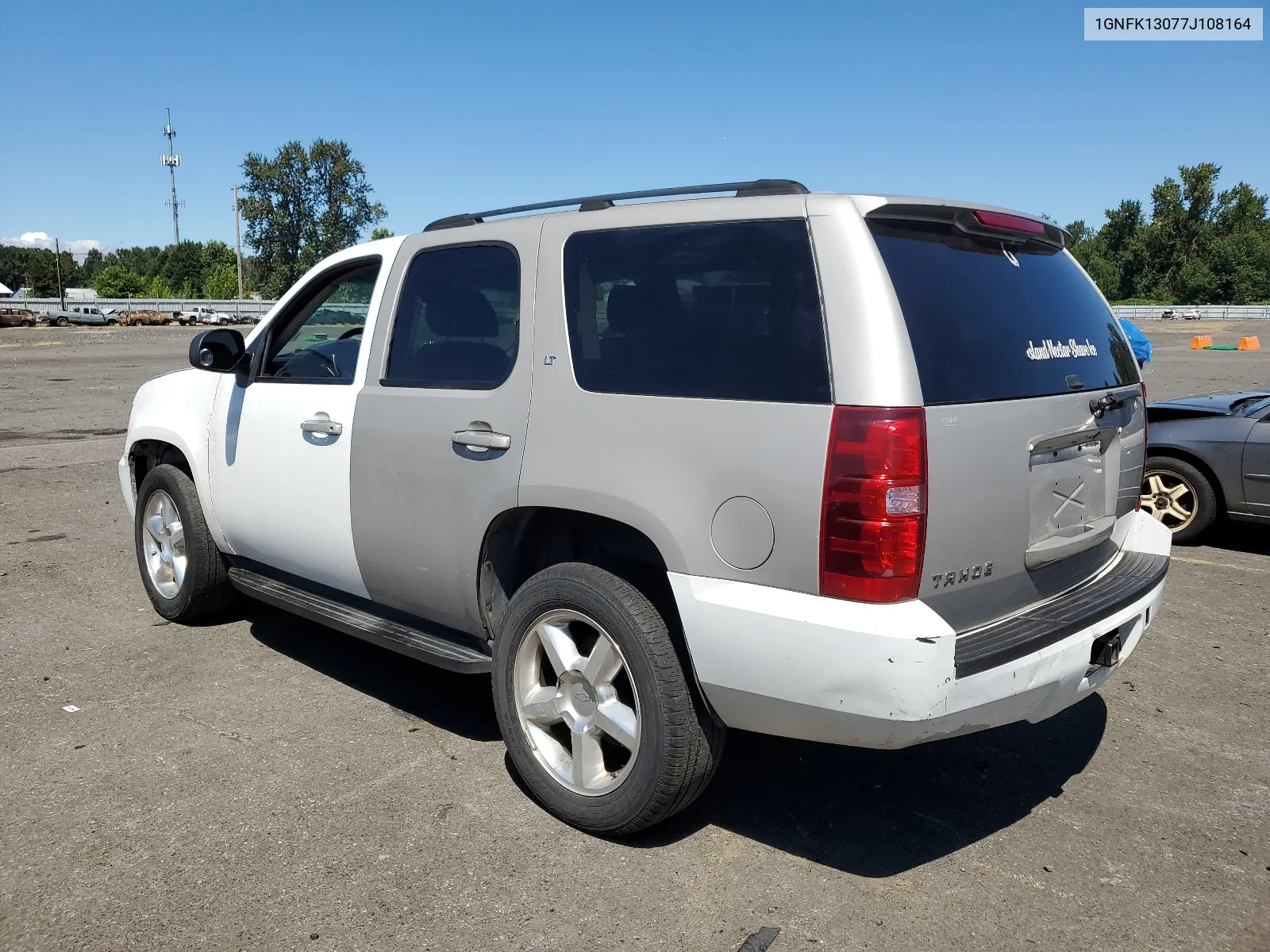 2007 Chevrolet Tahoe K1500 VIN: 1GNFK13077J108164 Lot: 65638104