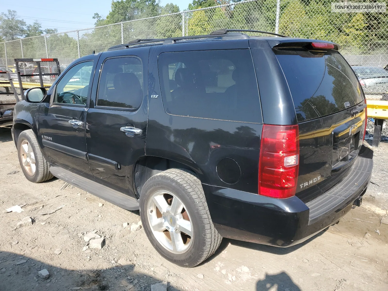 2007 Chevrolet Tahoe K1500 VIN: 1GNFK13087J386197 Lot: 65817894